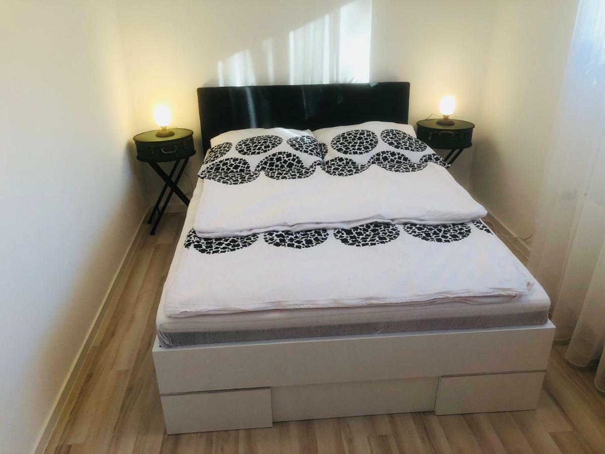 Ferienwohnung Hecker Rastatt Bagian luar foto